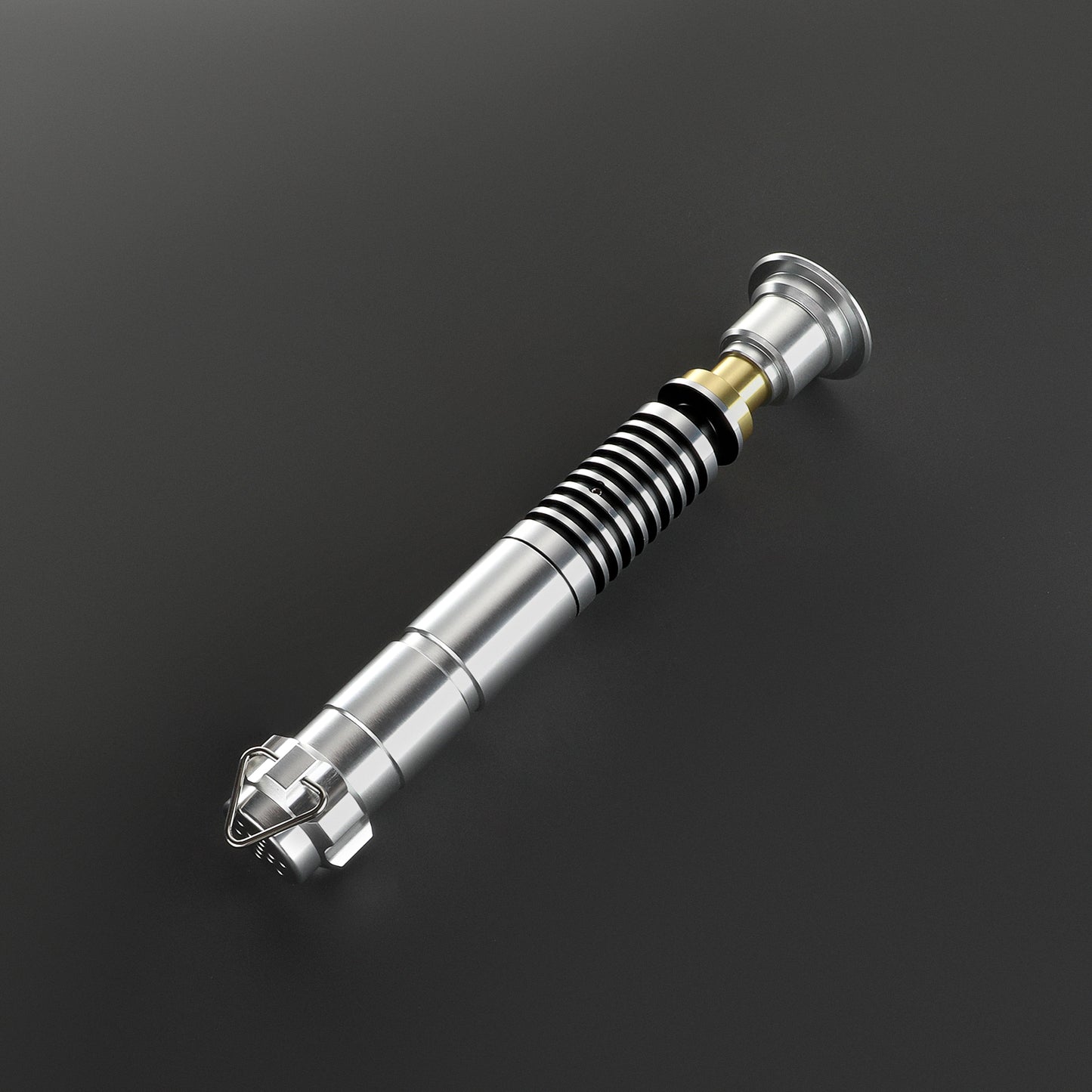 The Young Hero's Hilt: The Classic Dueling Lightsaber V1