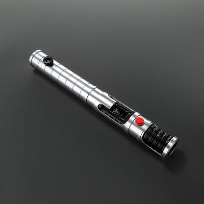 The Exposed Core Hilt: The Versatile Dueling Lightsaber