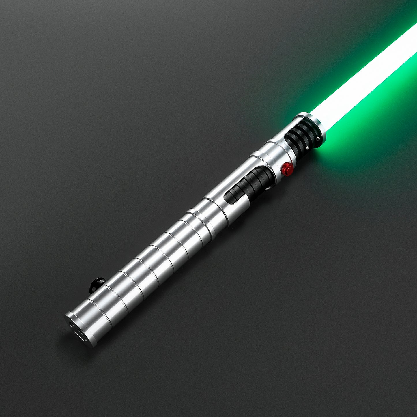 The Exposed Core Hilt: The Versatile Dueling Lightsaber