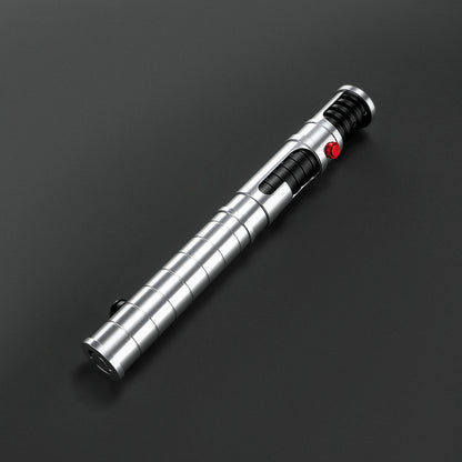 The Exposed Core Hilt: The Versatile Dueling Lightsaber
