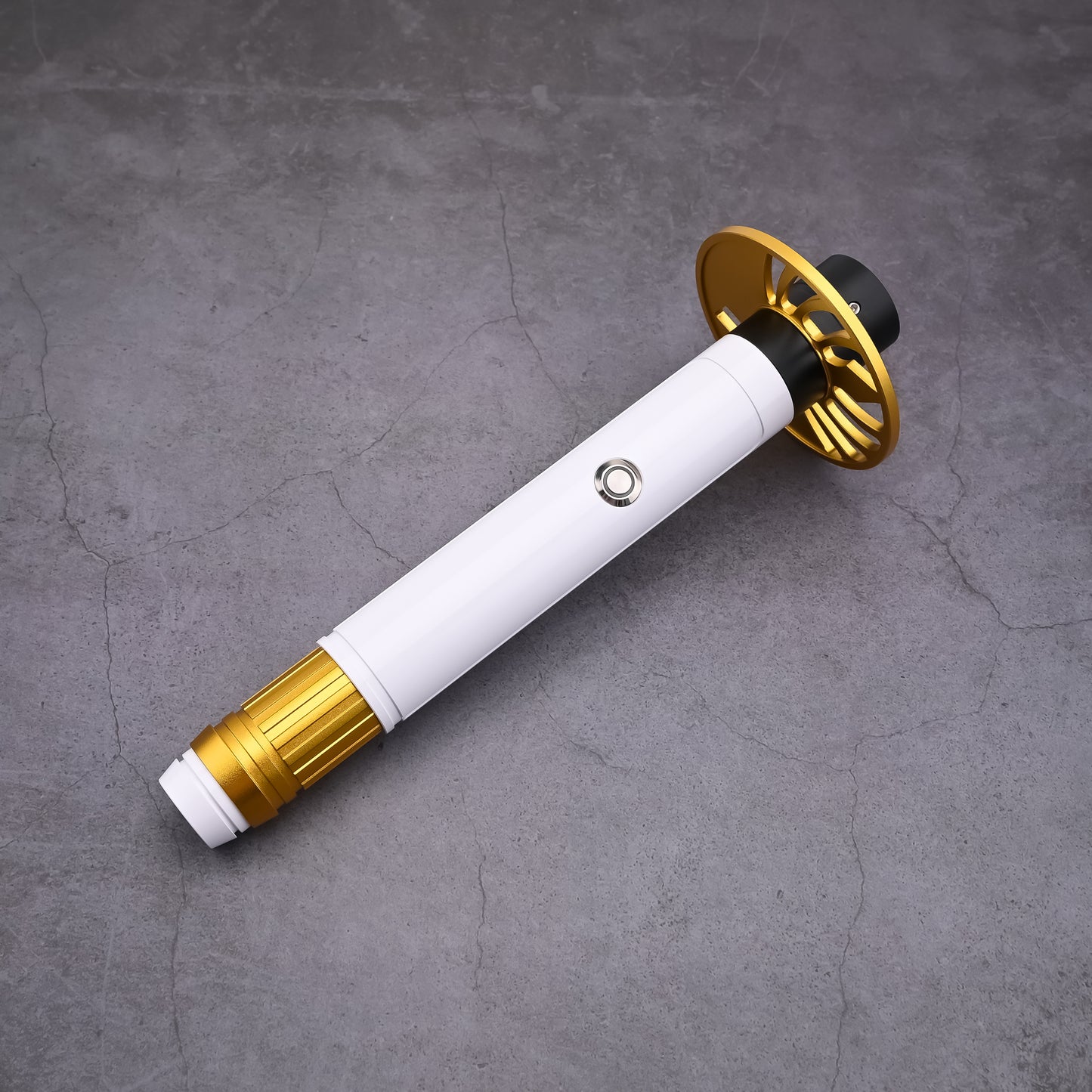 The Gilded Ronin – Samurai-Inspired Warrior Replica (E03A)