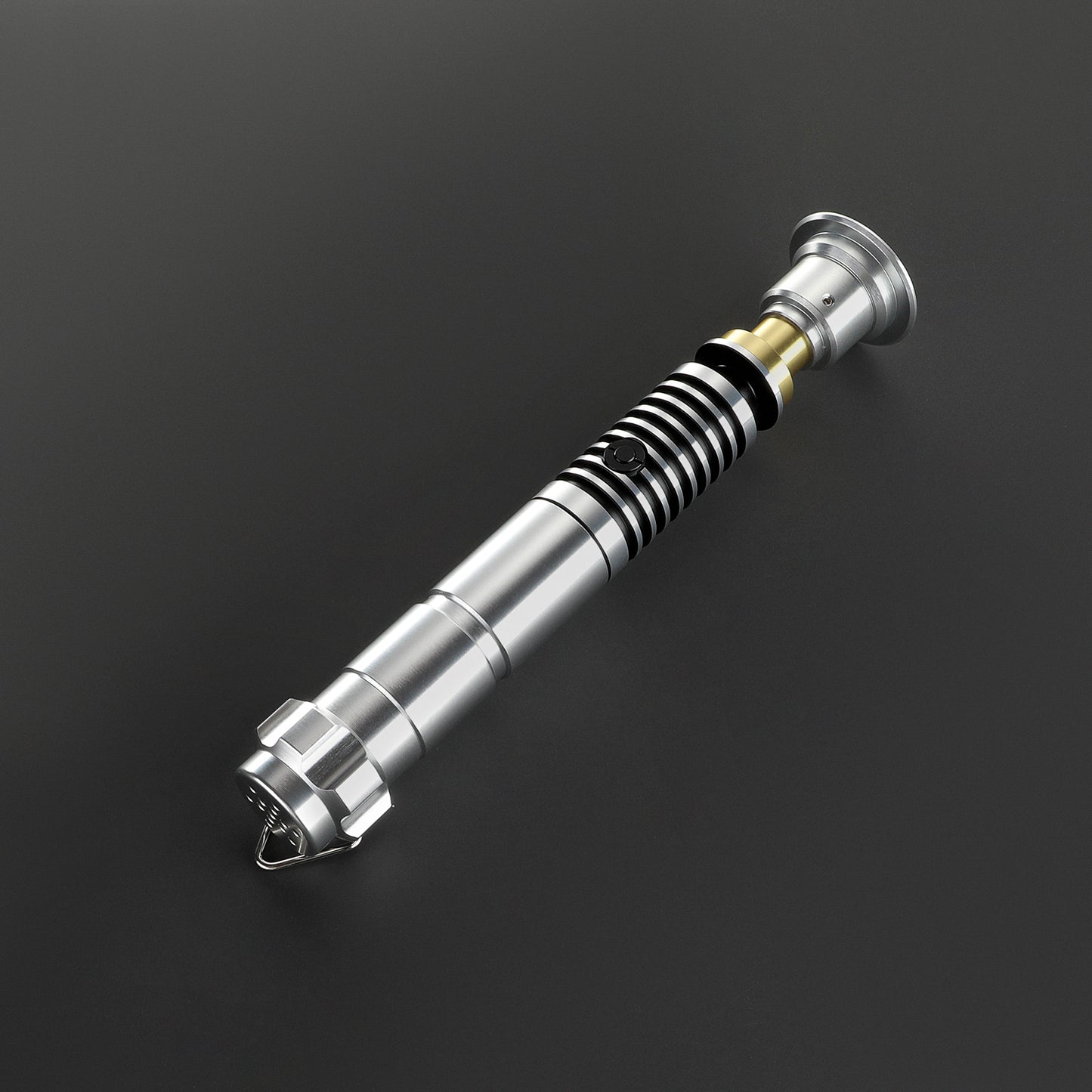 The Young Hero's Hilt: The Classic Dueling Lightsaber V1